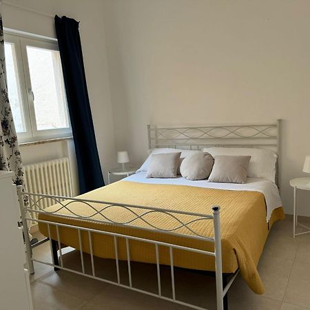 Appartement Locazione Turistica Casa Maria à Monopoli Extérieur photo