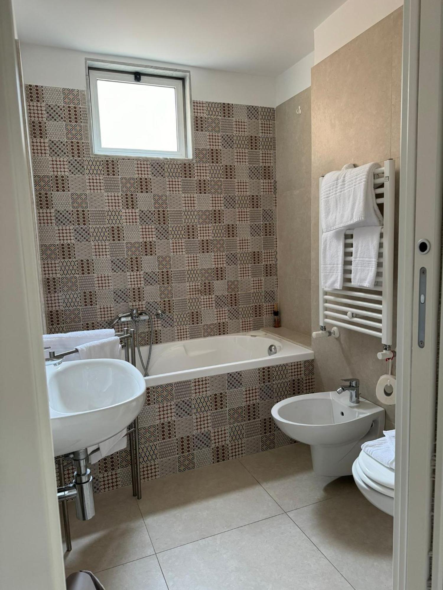 Appartement Locazione Turistica Casa Maria à Monopoli Extérieur photo